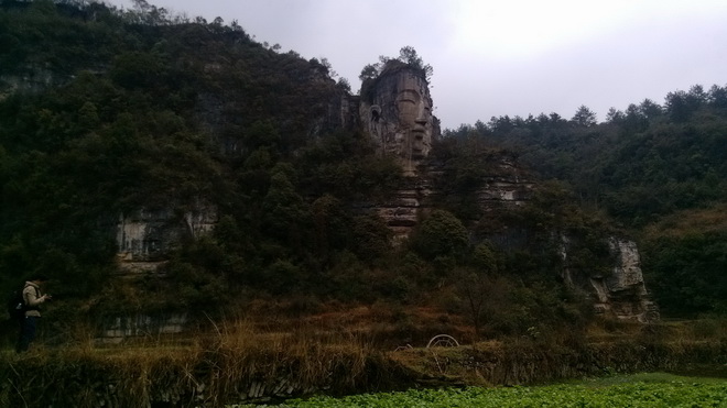 貴陽白云都拉營(yíng)下水大佛